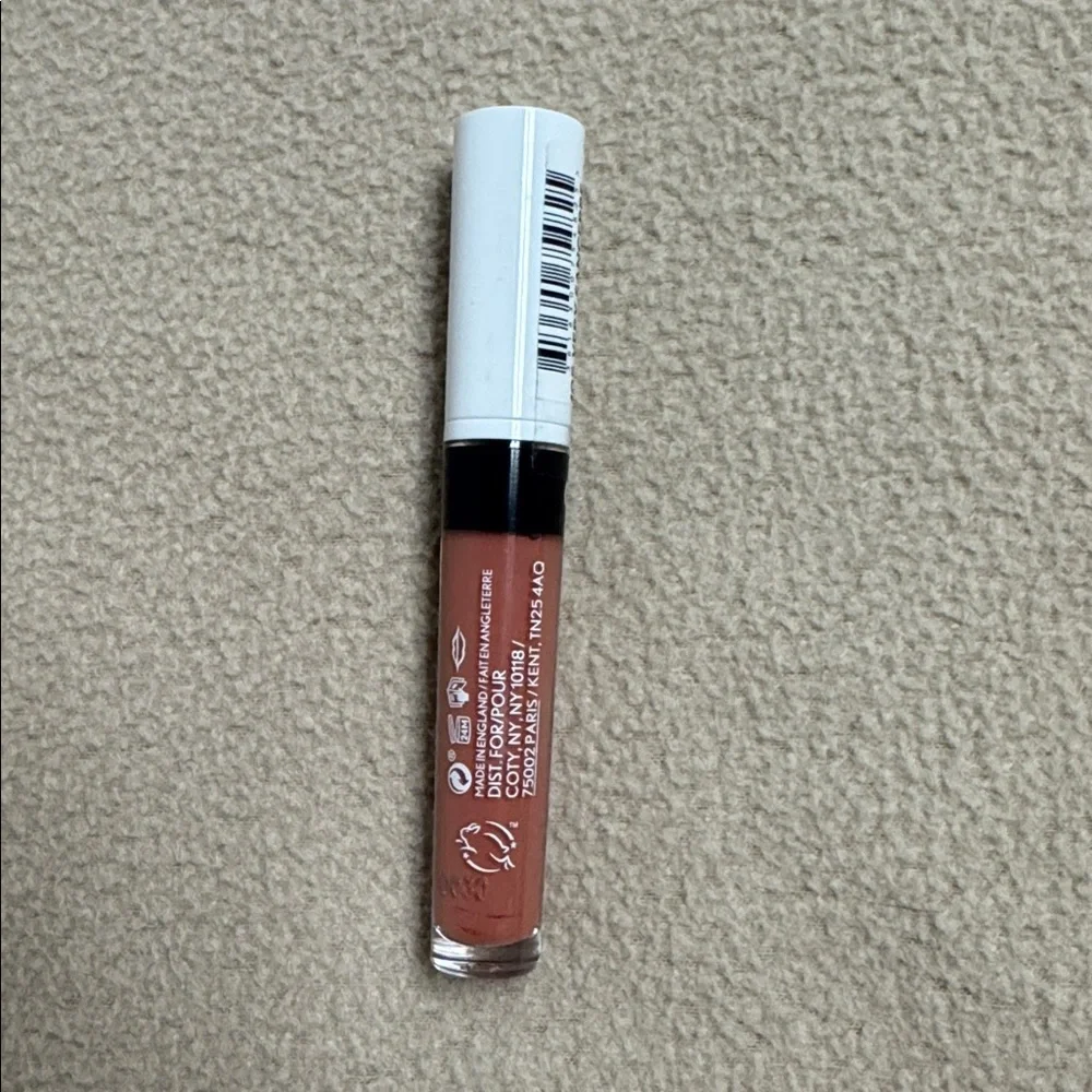 105 Outlast Ultimatte One Step Liquid Lip Color‎ - Very Sancerre